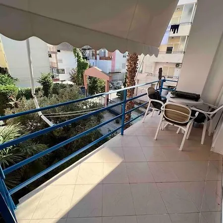 Daire Sunny Retreat On The Golem (Tirana)